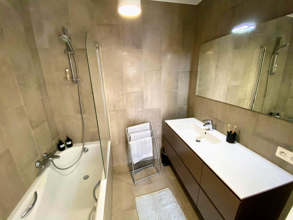 Sunny And Calm 2 Bed Apartment Place Du Pin Ницца Экстерьер фото